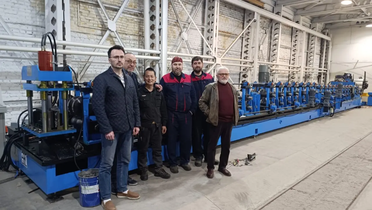 Поздравляем всех с предстоящим Новым 2025г!