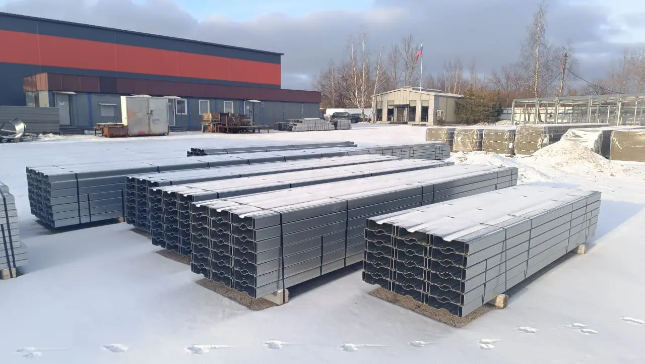 Поздравляем всех с предстоящим Новым 2025г!