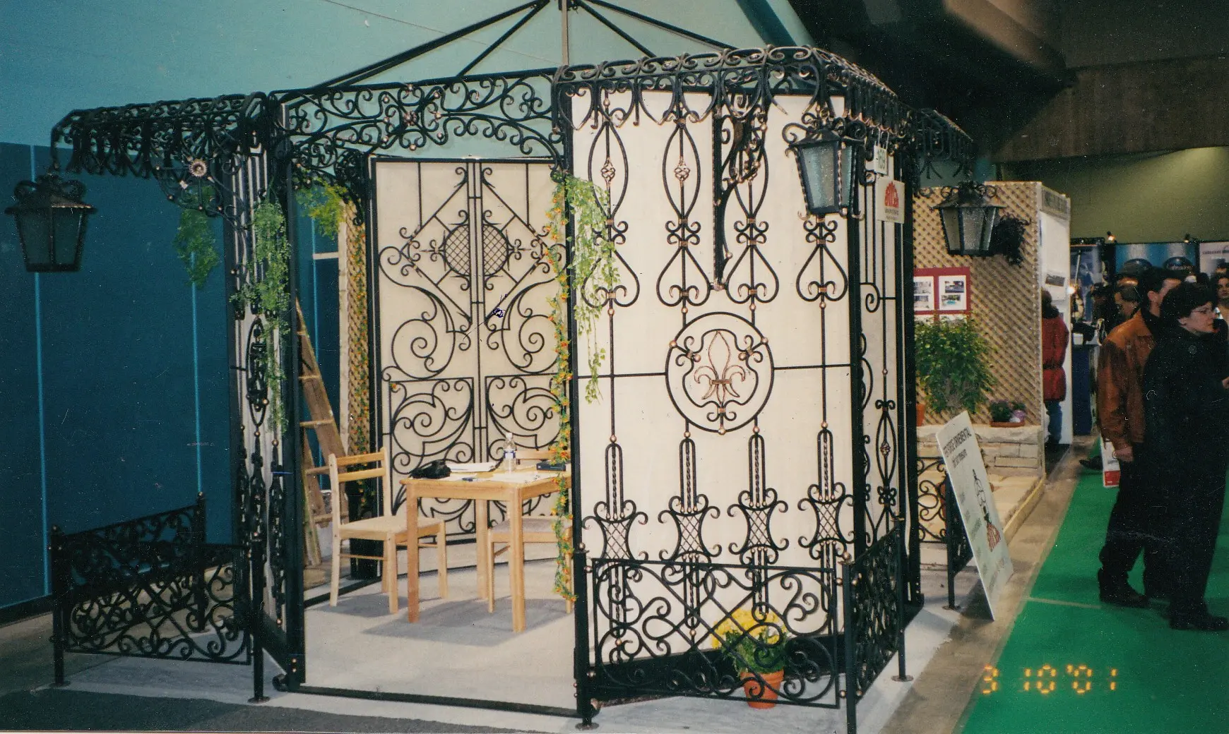 174. Быстровозводимая беседка 5х5 из металлических кованных изделий в г. Монреаль, Канада