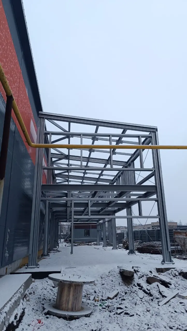 ПК Веста объявляет о заказе быстровозводимой офисной двухэтажной пристройки 8Ш х 24Д х 3/2.6 из ЛСТК к существующему зданию в г. Тула, Россия